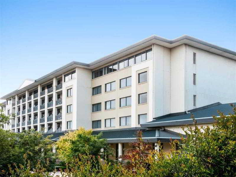 Visy Dior Hotel Baulkham Hills Bagian luar foto